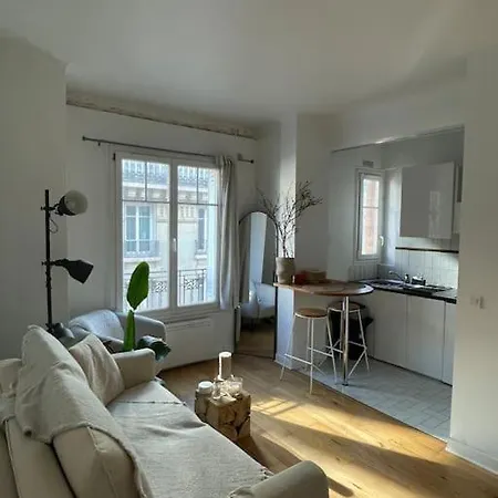 Louis' Haven Апартаменты Париж